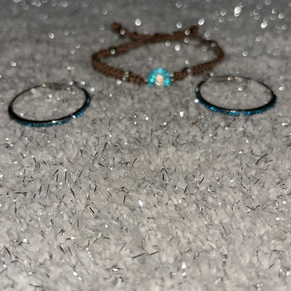Turquoise earring and brown/turquoise bracelet set! - Picture 4 of 4